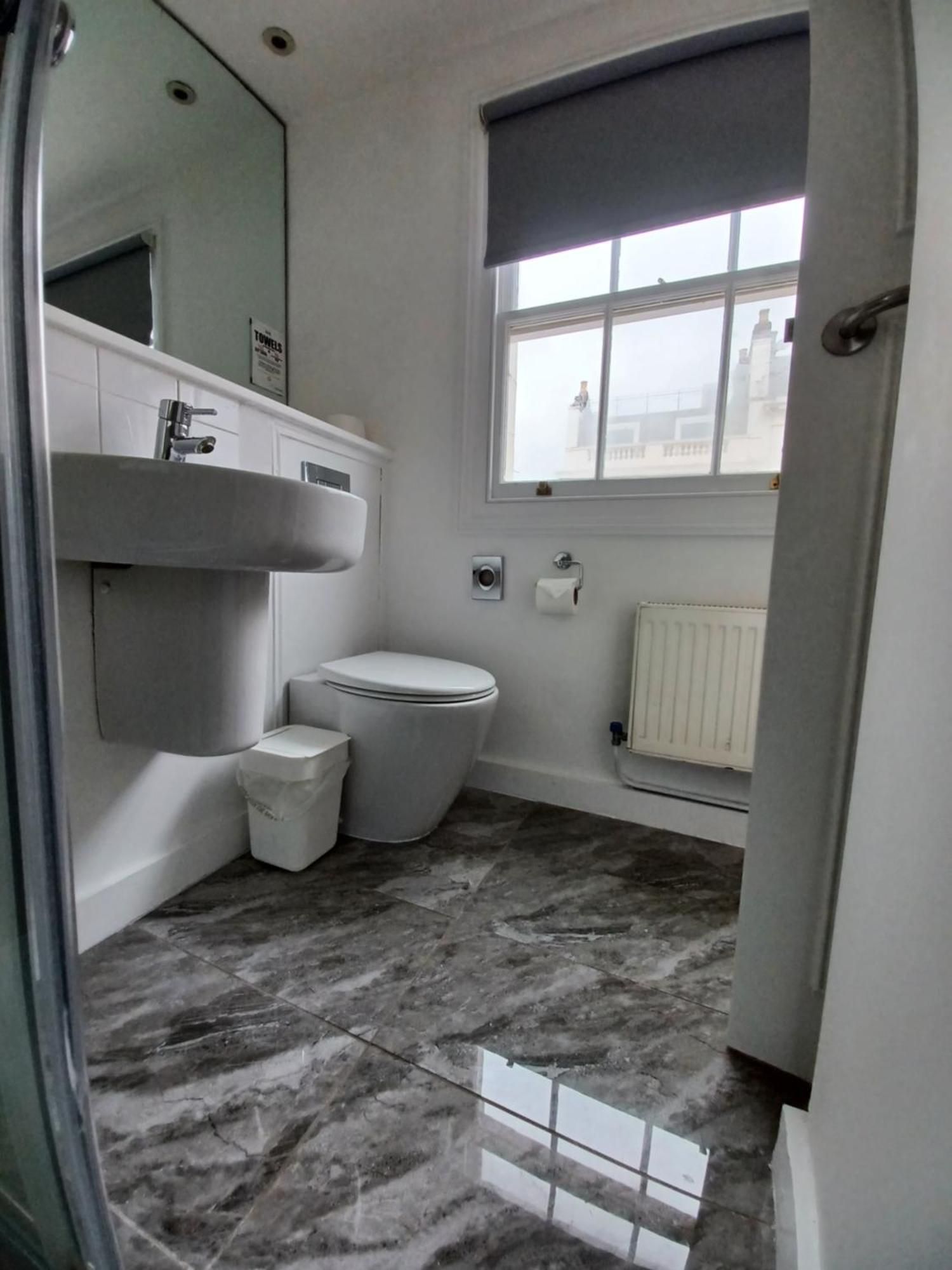 Belgravia Гостевой дом 4*