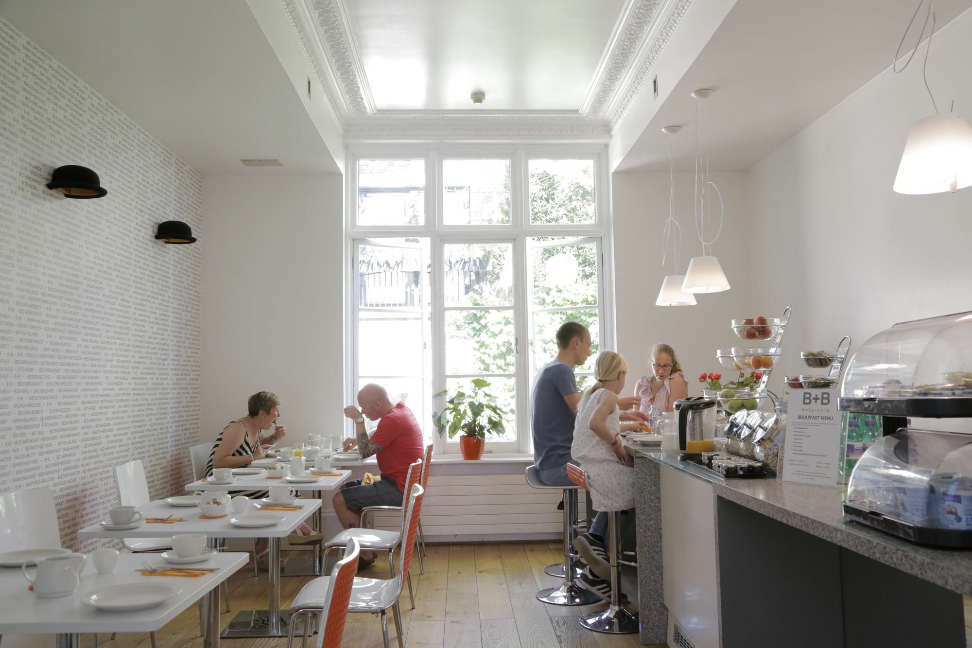 Belgravia Гостевой дом 4*
